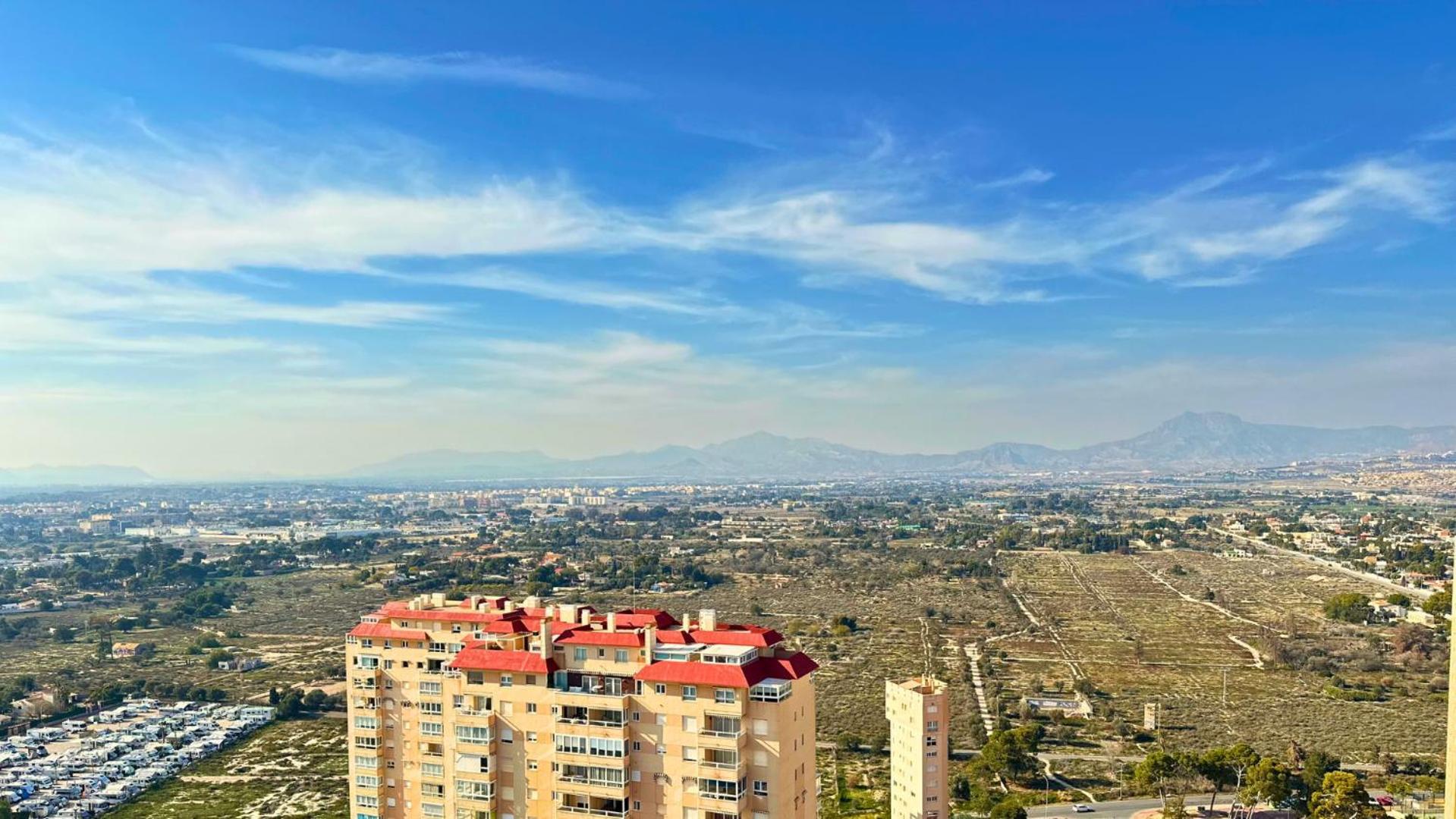 Apartmán Atico A 50M Del Mar. Parking Gratis. A/C El Campello Exteriér fotografie