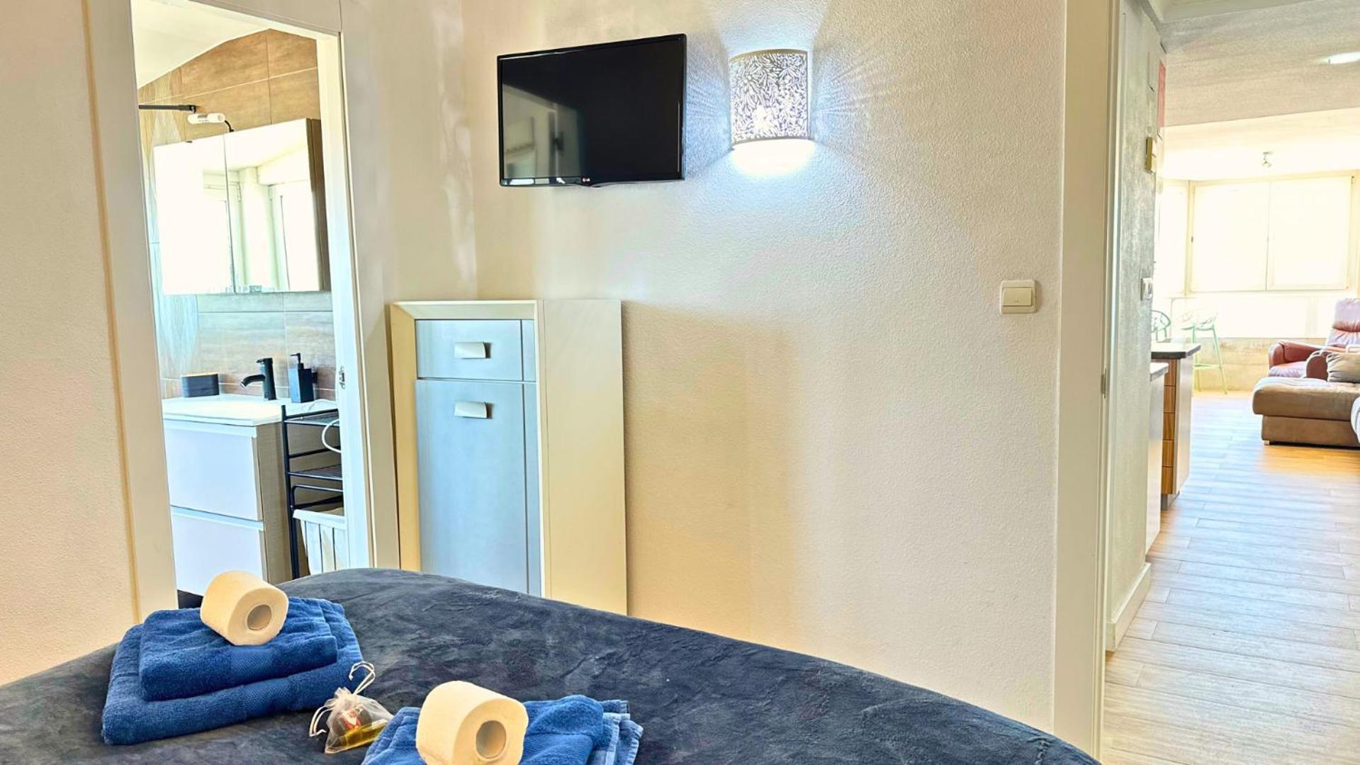 Apartmán Atico A 50M Del Mar. Parking Gratis. A/C El Campello Exteriér fotografie