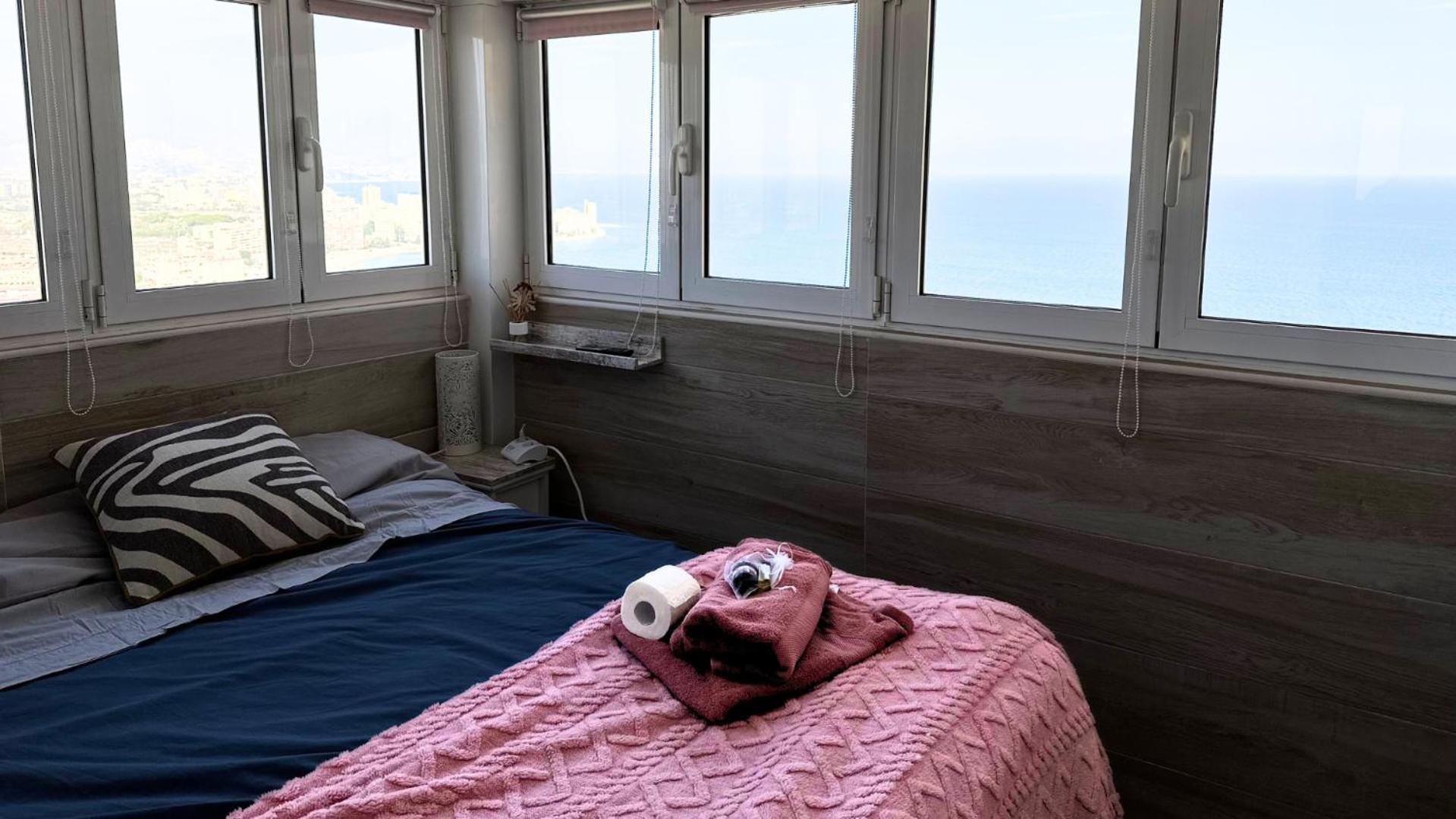 Apartmán Atico A 50M Del Mar. Parking Gratis. A/C El Campello Exteriér fotografie